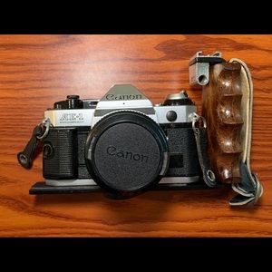 VINTAGE King Camera Grip! Wooden handle for any camera!
